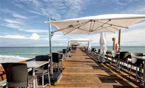 Keith's Oyster Bar on Cocoa Beach Pier | Westgate Cocoa Beach Resort