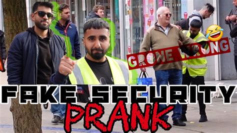 SECURITY PRANK !!! - YouTube