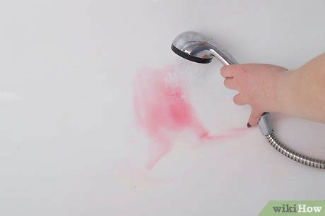 3 Ways to Remove Paint from an Acrylic Tub or Bath - wikiHow