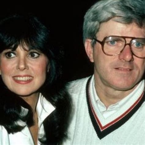 Marlo Thomas & Phil Donahue | Marlo thomas, Famous couples, Oprah winfrey show