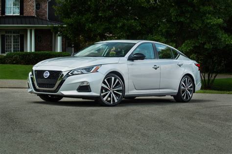 2020 Nissan Altima Prices, Reviews, and Pictures | Edmunds