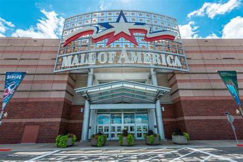 Malls with the Best Food Courts in America | Reader's Digest