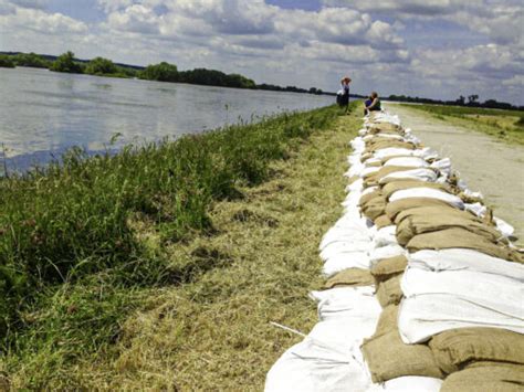 What Exactly are Sandbags Used For? - Modern Survival Online