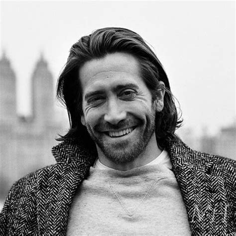 Jake Gyllenhaal: Grown Out Long Hair in 2024 | Long hair styles, Long ...