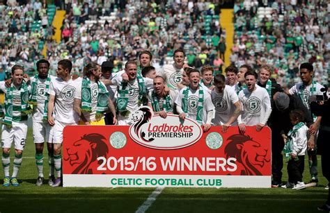 In Pictures: Celtic celebrate making it five-in-a-row - Daily Record