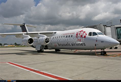 British Aerospace Avro RJ100 - Large Preview - AirTeamImages.com