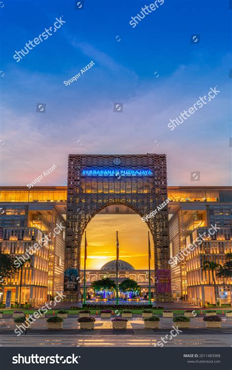 299 Perbadanan Putrajaya Images, Stock Photos, 3D objects, & Vectors ...