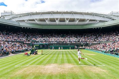 Roger Federer Switzerland Centre Court Wimbledon Tennis 2021 Images ...