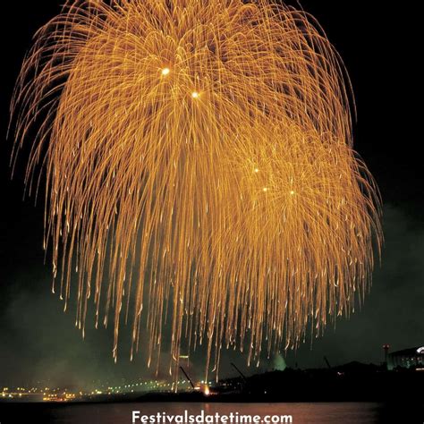 Diwali Crackers Background Hd | Fireworks photo, Fireworks, Crackers images