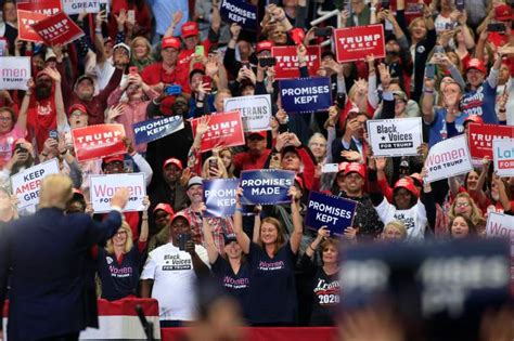 How Many Attended Trump’s North Carolina Rally? Crowd Photos | Heavy.com