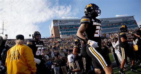 The Mizzou football team runs onto the field (copy) | Mizzou Football ...