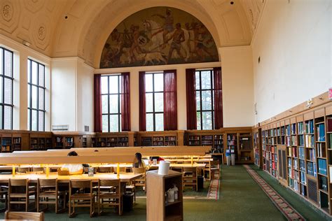 UMich libraries continue operating under pandemic schedule due to labor shortages