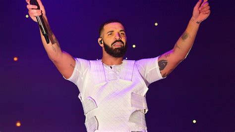 Drake's 'Certified Lover Boy' Goes No. 1 For A Fifth Week