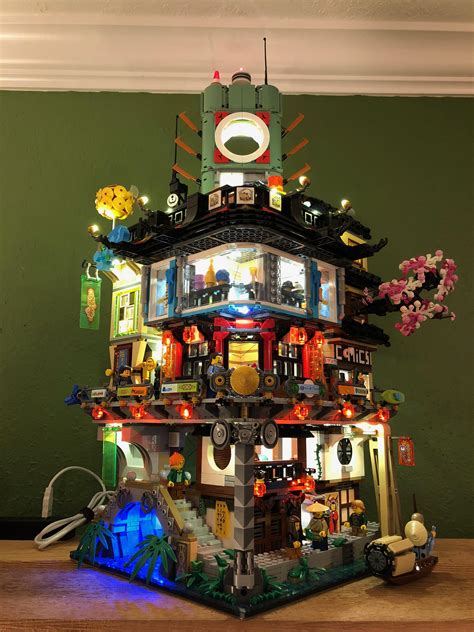 Ninjago City Lights! : lego