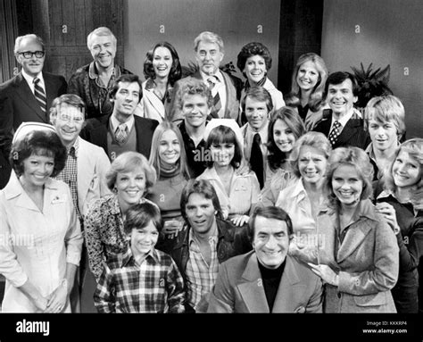 General hospital cast hi-res stock photography and images - Alamy