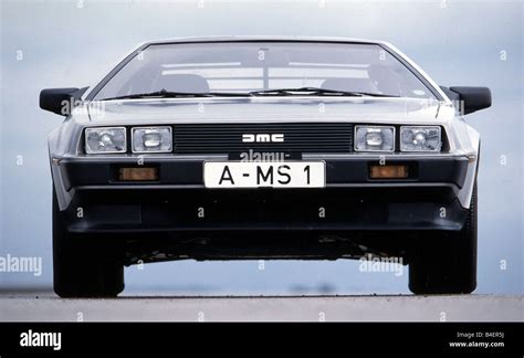 Car, DeLorean DMC 12, old car, 1980s, eighties, silver, Coupé, Coupe, standing, front view ...