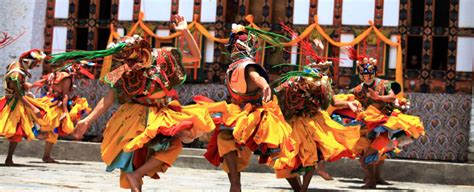 Learn the Maruni Sikkim Dance at Club Mahindra