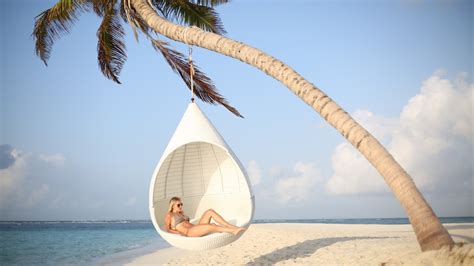 Emtalks: Hideaway Beach Resort & Spa Maldives