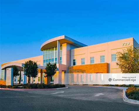 Clovis Community Medical Center - 726 & 729 Medical Center Drive West - 729 Medical Center Drive ...