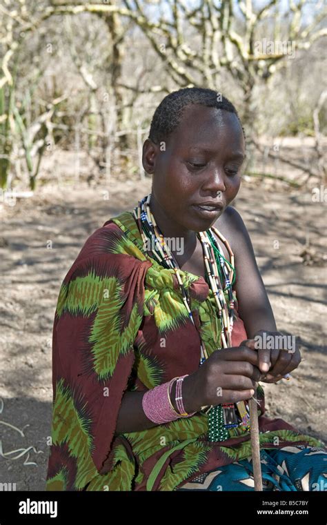 A woman of the Hadza tribe at Lake Eyasi Tanzania Stock Photo - Alamy