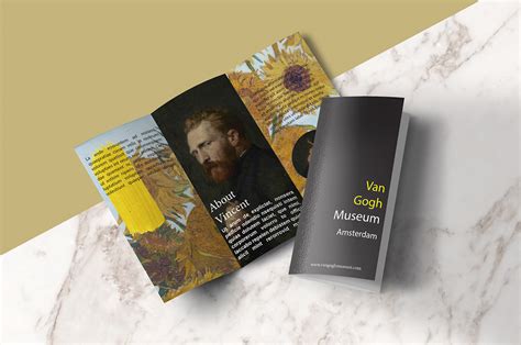 z fold brochure :: Behance