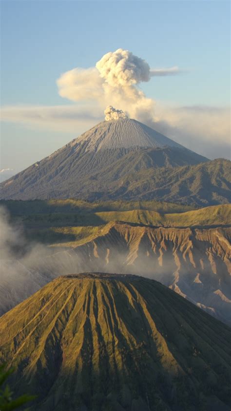 Mobile wallpaper: Mount Bromo, Java (Indonesia), Stratovolcano, Indonesia, Volcano, Volcanoes ...