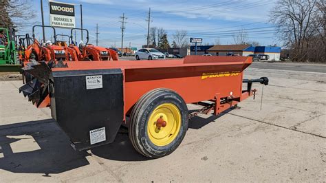 Pequea 50P Manure Spreader - $4,900 | Machinery Pete