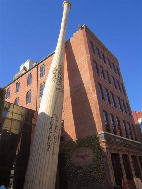 Full-time RVing: LOUISVILLE SLUGGER MUSEUM & FACTORY