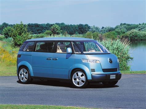 Volkswagen Microbus Concept (2001) - Old Concept Cars