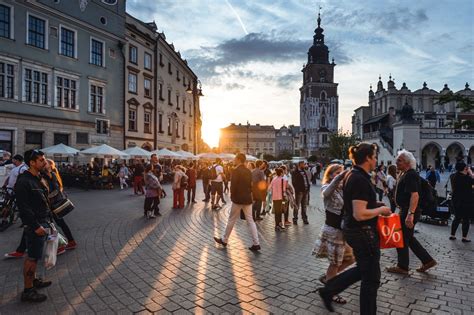 Road Trip Eastern Europe: a 2-week travel itinerary - The Orange Backpack