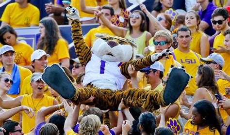 SEC history lesson: The roots of the conference's mascots