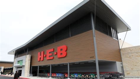 Cibolo finally to get H-E-B store, fulfillment center - San Antonio Business Journal