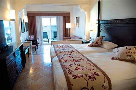 Hotel Riu Palace Aruba - ibbean.com