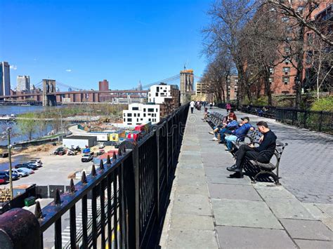 Brooklyn Heights Promenade, Brooklyn, New York Editorial Photo - Image of walkway, east: 150397576