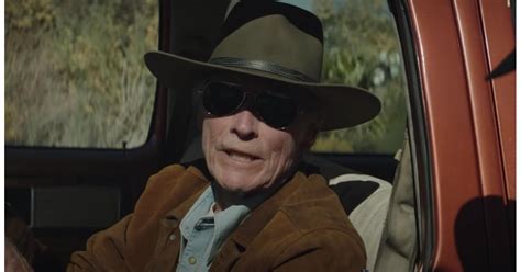 Clint Eastwood is back in the Cry Macho trailer - Screen Rant