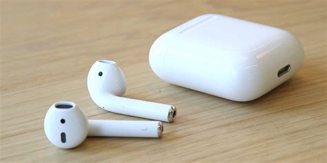 Review: Apple's new bluetooth wireless headphones $159 AirPods - Business Insider