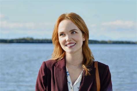 Preview - Love on Harbor Island | Hallmark Channel