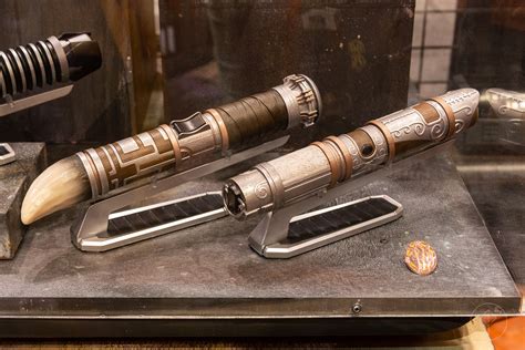 How fans will make their own lightsabers at Disney’s Star Wars land - Polygon