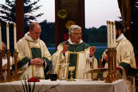 Anglicans Ablaze: The Eucharistic Theology of the Anglican Church in ...