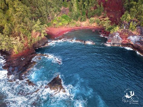 RED SAND BEACH (Maui): Location, Photos, Safety & More 2022 ⋆ We Dream ...