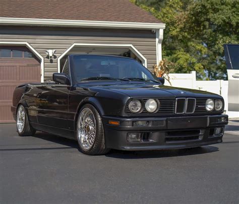 1991 BMW E30 325i Convertible M-Technic II 5-Speed | PCARMARKET