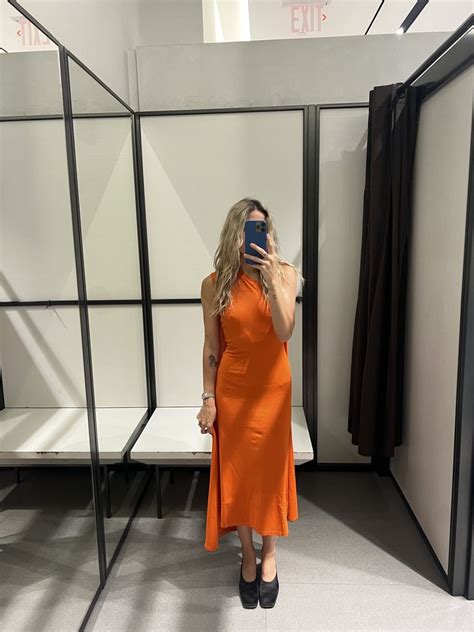 6 New Dresses at Zara That Our Editor Tried On and Loved | Who What Wear