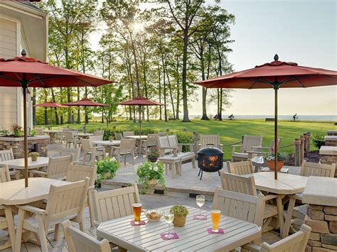 Dine locally and lakeside at the Lodge at Geneva-on-the-Lake ...