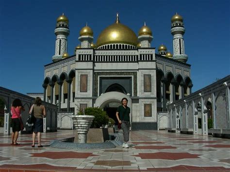 Brunei Sultan's Palace | nekkomew | Flickr