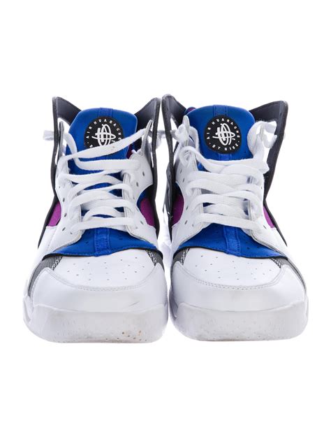 Nike Air Huarache High-Top Sneakers - Shoes - WU221138 | The RealReal