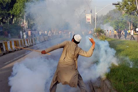 In Pakistan, at least 20 killed on day of protest against incendiary ...