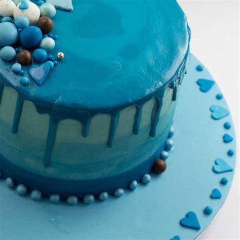 Blue Ombre Cake, Chocolate Layers | My Kitchen Stories