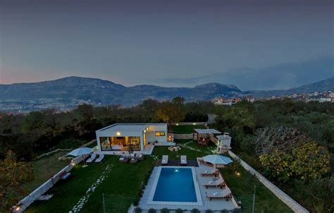 Croatia Split Luxury Pool Villa for rent - Croatian Villas Rent | Luxury Croatia Holiday Villas