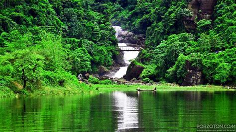 Panthumai Waterfall