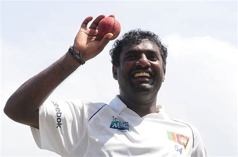 Muttiah Muralitharan මුත්තයියා මුරලිදරන් (b 1972) Sri Lankan Test ...